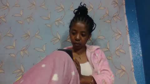 Snapshot of maella007 chatting on 5, 6, 2026 maella007 online show from 5, 6, 2026