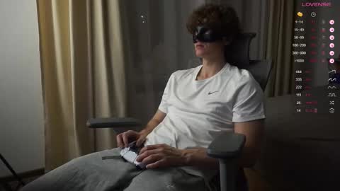 Snapshot of maestro3369 chatting on 16, 10, 2025 Mike XMaestro 3369 online show from 16, 10, 2025