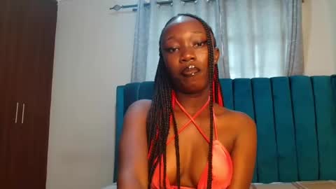 Maeve online show from 20, 12, 2024