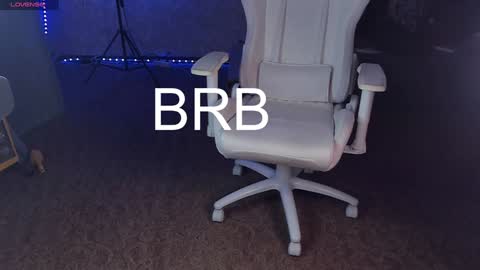 Maevee online show from 2, 2, 2025