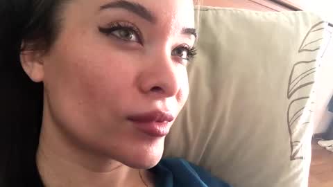 magggg658318 online show from 1, 1, 2025