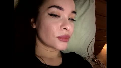 magggg658318 online show from 13, 1, 2025