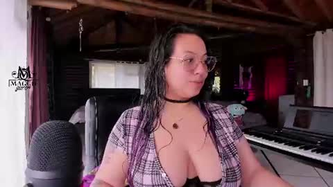 Luna online show from 8, 6, 2026