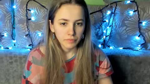 Maggie online show from 22, 2, 2025