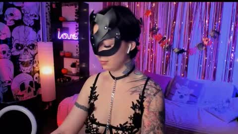 Snapshot of magic_alie chatting on 28, 10, 2025 Magic Allie online show from 28, 10, 2025