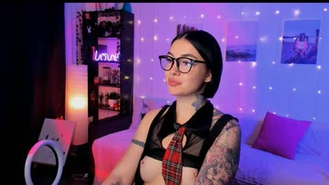 Snapshot of magic_alie chatting on 22, 11, 2025 Magic Allie online show from 22, 11, 2025