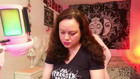 Claire online show from 22, 2, 2025