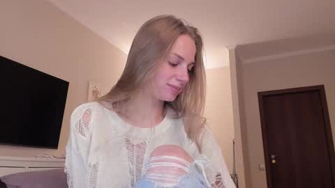 Alice  online show from 3, 12, 2024