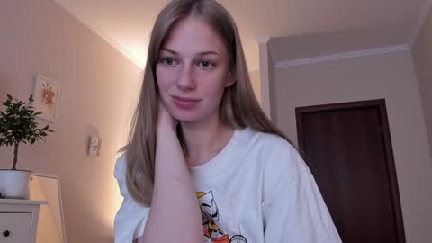 Alice  online show from 4, 12, 2024