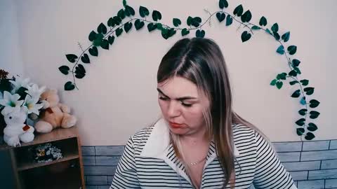 Snapshot of magic_katarina_ chatting on 11, 3, 2025 magic_katarina_ online show from 11, 3, 2025