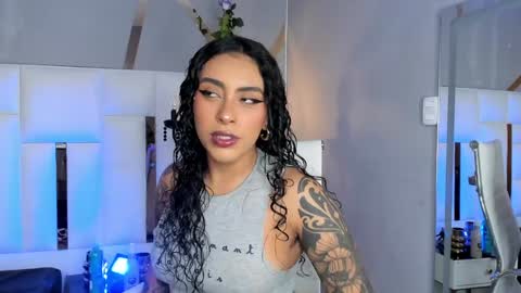 Snapshot of magic_marg chatting on 7, 1, 2025 Marge online show from 7, 1, 2025