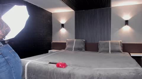 Snapshot of magic_marg chatting on 16, 9, 2025 Marge online show from 16, 9, 2025