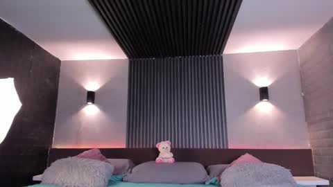 Snapshot of magic_marg chatting on 14, 1, 2026 Marge online show from 14, 1, 2026