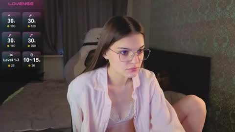 Snapshot of magic_shy chatting on 29, 11, 2025 Merry online show from 29, 11, 2025