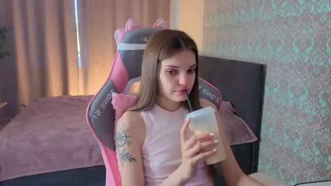 Snapshot of magic_shy chatting on 29, 6, 2026 Merry online show from 29, 6, 2026