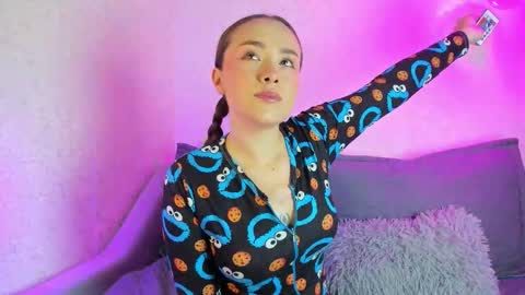 Snapshot of magic_vera chatting on 20, 11, 2025 Vera online show from 20, 11, 2025