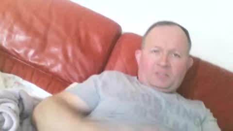 Snapshot of magicman250 chatting on 22, 11, 2025 magicman250 online show from 22, 11, 2025