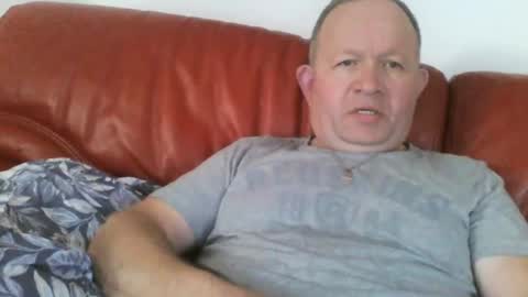 Snapshot of magicman250 chatting on 14, 7, 2026 magicman250 online show from 14, 7, 2026