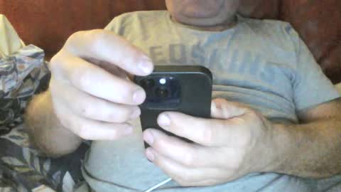 Snapshot of magicman250 chatting on 19, 7, 2026 magicman250 online show from 19, 7, 2026