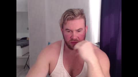 Snapshot of magicmax2017 chatting on 2, 3, 2025 magicmax2017 online show from 2, 3, 2025