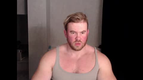 Snapshot of magicmax2017 chatting on 9, 3, 2025 magicmax2017 online show from 9, 3, 2025