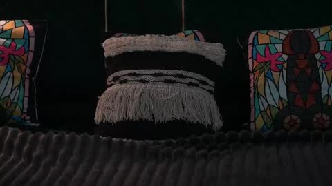 Snapshot of magicpeachhs chatting on 26, 5, 2026 Emily online show from 26, 5, 2026