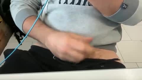 magopirandellow online show from 12, 2, 2026