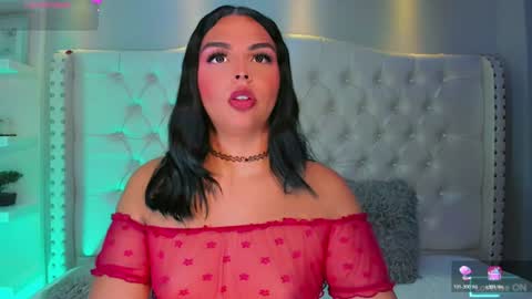 Snapshot of maia_hotts chatting on 22, 6, 2026 CamiiGarcia online show from 22, 6, 2026