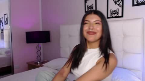 Snapshot of maia_reficco chatting on 1, 6, 2026 Maia Reficco online show from 1, 6, 2026