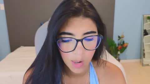 Snapshot of maiaa_ruiz chatting on 16, 10, 2025 Maiaa Ruiz online show from 16, 10, 2025