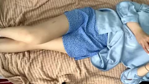 M I A online show from 30, 4, 2026