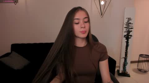  Maia  online show from 15, 10, 2025