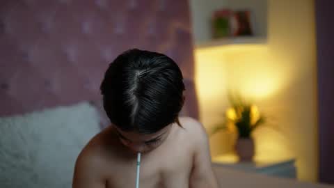 Snapshot of maiamini chatting on 15, 9, 2025 Maia online show from 15, 9, 2025