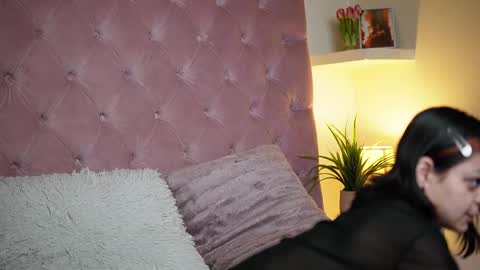  Maia  online show from 5, 3, 2026