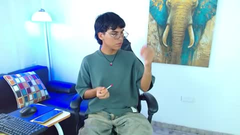 Snapshot of maikcum chatting on 16, 7, 2026 Maik online show from 16, 7, 2026