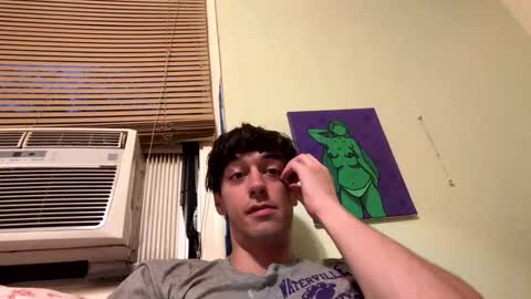 Snapshot of mainecollegeboy chatting on 18, 9, 2025 mainecollegeboy online show from 18, 9, 2025