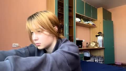 Evie online show from 15, 6, 2026