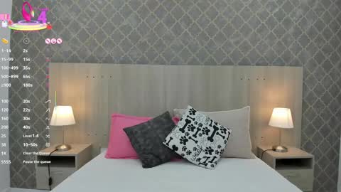   online show from 10, 3, 2025