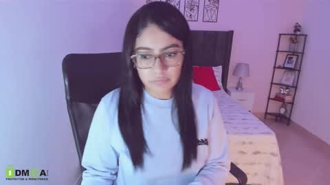 Snapshot of maite_kanes chatting on 25, 10, 2025 Maite online show from 25, 10, 2025