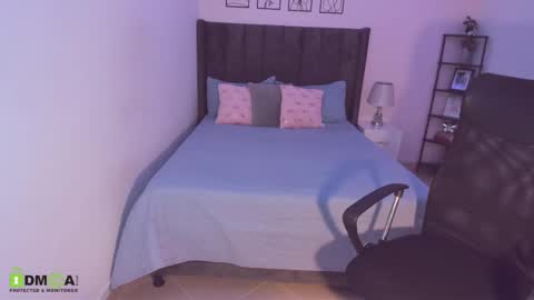 Snapshot of maite_kanes chatting on 21, 11, 2025 Maite online show from 21, 11, 2025