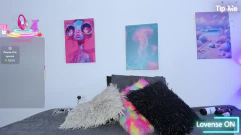 mai  online show from 7, 10, 2025