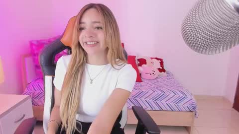 Majo online show from 12, 3, 2025