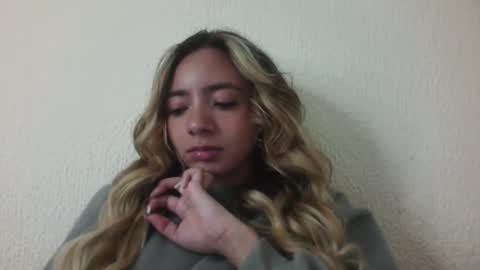 Snapshot of majo_gomezz chatting on 13, 1, 2026 majo_gomezz online show from 13, 1, 2026