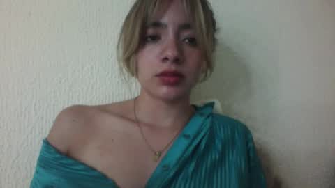 Snapshot of majo_gomezz chatting on 2, 3, 2026 majo_gomezz online show from 2, 3, 2026