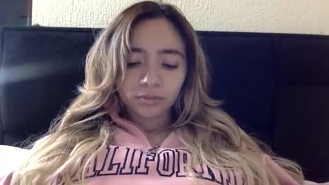 majo_gomezz online show from 27, 5, 2026