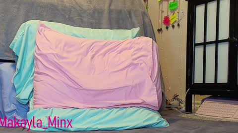 Makayla online show from 8, 12, 2024