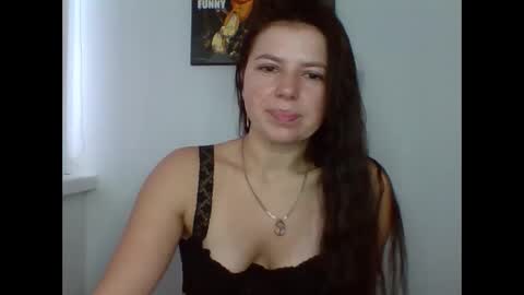 make_mesmile online show from 13, 11, 2025