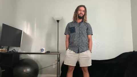 Snapshot of makingmoans chatting on 29, 11, 2025 Mack Makingmoans Twitter online show from 29, 11, 2025