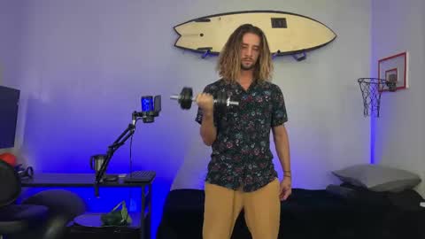 Snapshot of makingmoans chatting on 8, 1, 2026 Mack Makingmoans Twitter online show from 8, 1, 2026