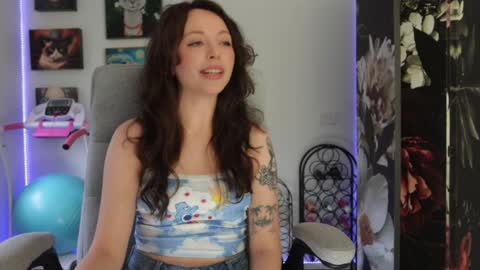 MakiyahBelle online show from 7, 1, 2025